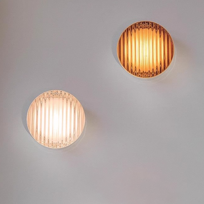 Elegant LED wall light for stylish accents and energy efficiency
