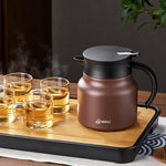 Isolierte Teekanne mit Edelstahl-Infuser für perfekten Genuss