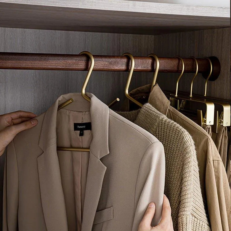 Stylische Metall-Kleiderbügel für elegante Aufbewahrung (5 Stück)