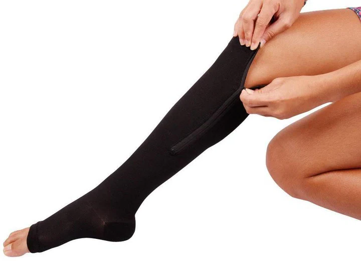 VitalSupport – Unisex Compression Stockings with Zipper for Best Comfort (2 + 1 FREE)