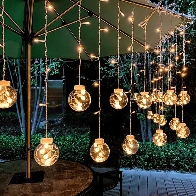 LED light garland – Waterproof outdoor string lights in warm white