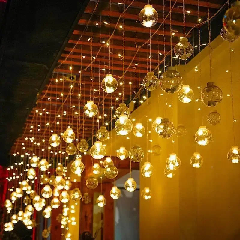 LED light garland – Waterproof outdoor string lights in warm white