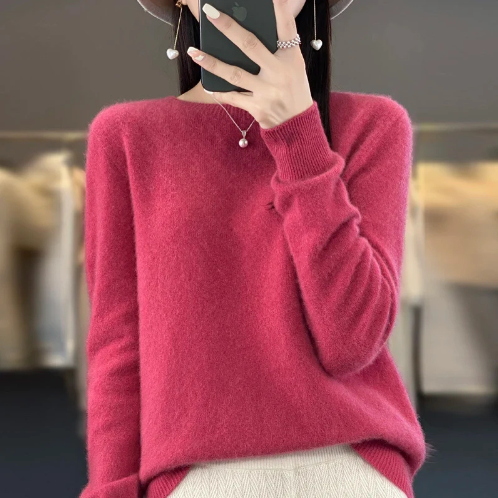 Elegant Cashmere Sweater for Women – Crew Neck and Warm