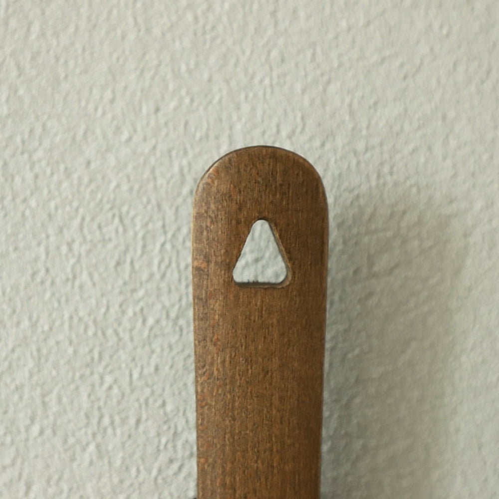 Elegant Wooden Shoehorn with Magnet – Convenient Shoe Putting-On