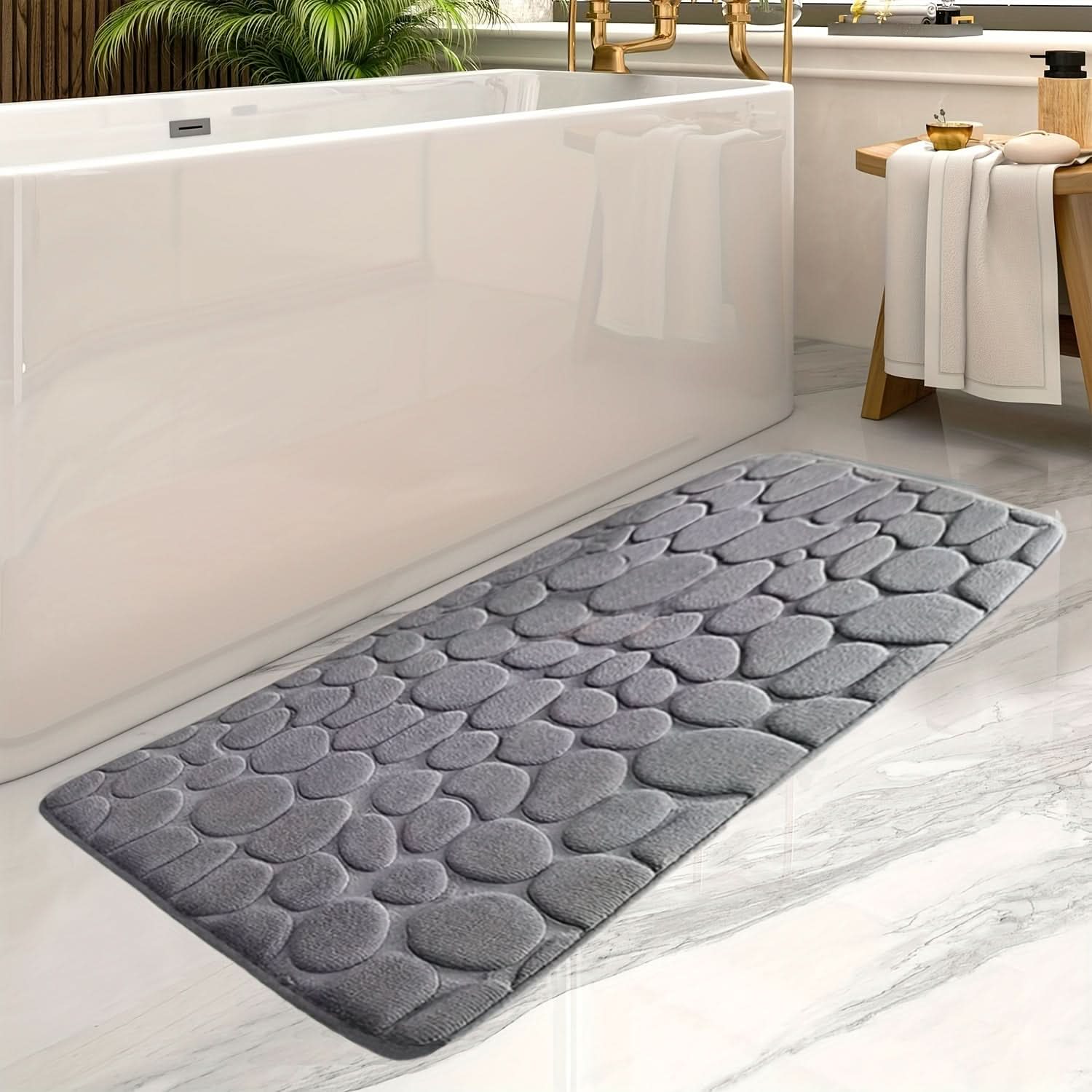 Large Non-Slip Bath Mat with Stylish Stripe Pattern for Safety and Comfort