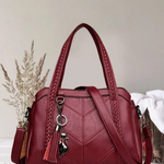 Elegant Leather Handbag | Roomy and Practical for Women