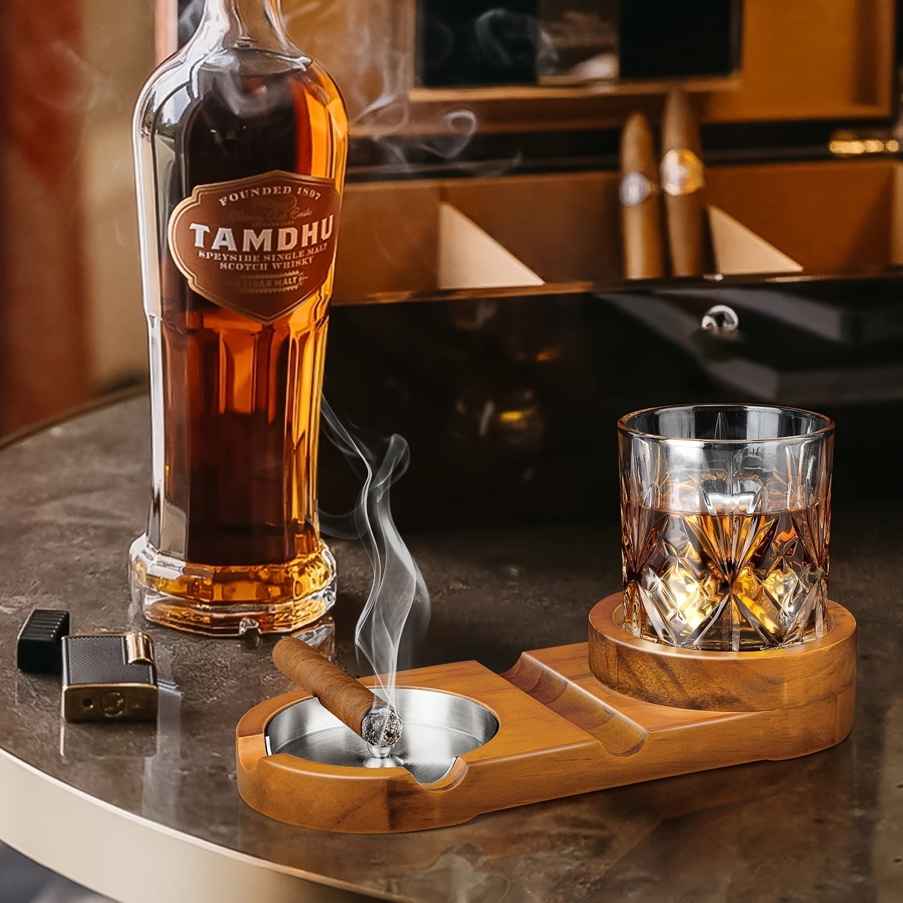 Eleganter Aschenbecher mit Whiskeyhalter – Perfekt für Zigarrenliebhaber