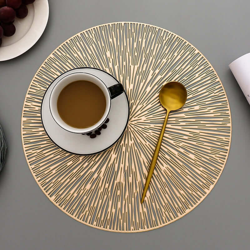 Elegante runde Tischsets aus PVC – Stilvolle Platzdeckchen für Ihr Esszimmer