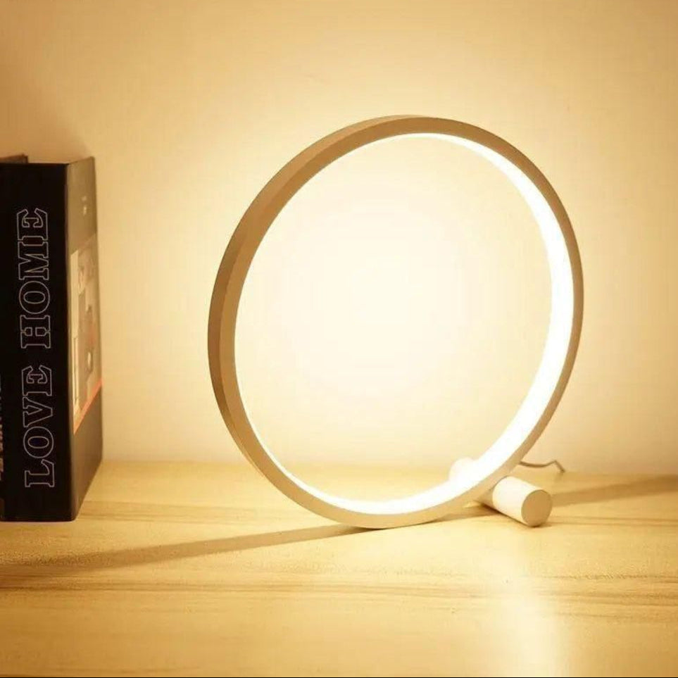 Kreisförmige LED-Lampe mit Anpassbarem Warmlicht für Entspanntes Wohnen