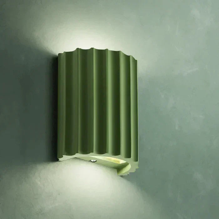 Moderne Wandlampe aus Harz - ArtisticWave