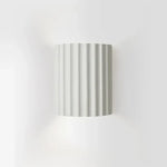 Moderne Wandlampe aus Harz - ArtisticWave