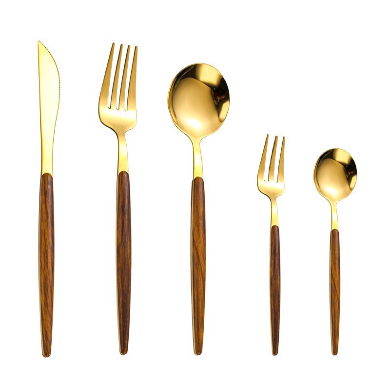 Elegantes Besteckset aus Gold und Holz – 5-teiliges Essgeschirr