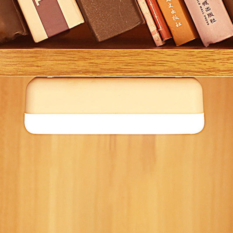 Elegante LED Wandleuchte im minimalistischen Stil – USB wiederaufladbar