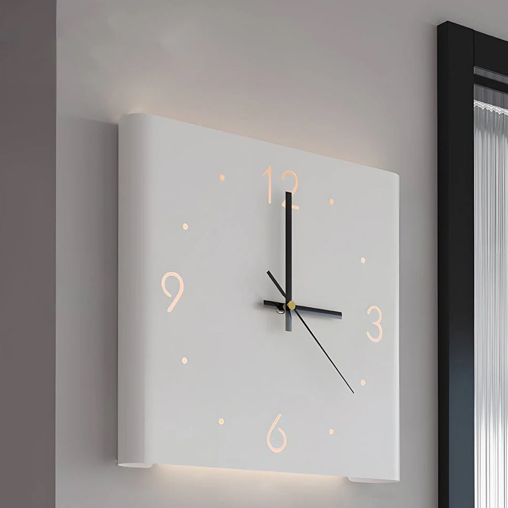 Elegant LED Wall Clock with Automatic Illumination – Minimalist for Bedrooms and Hallways