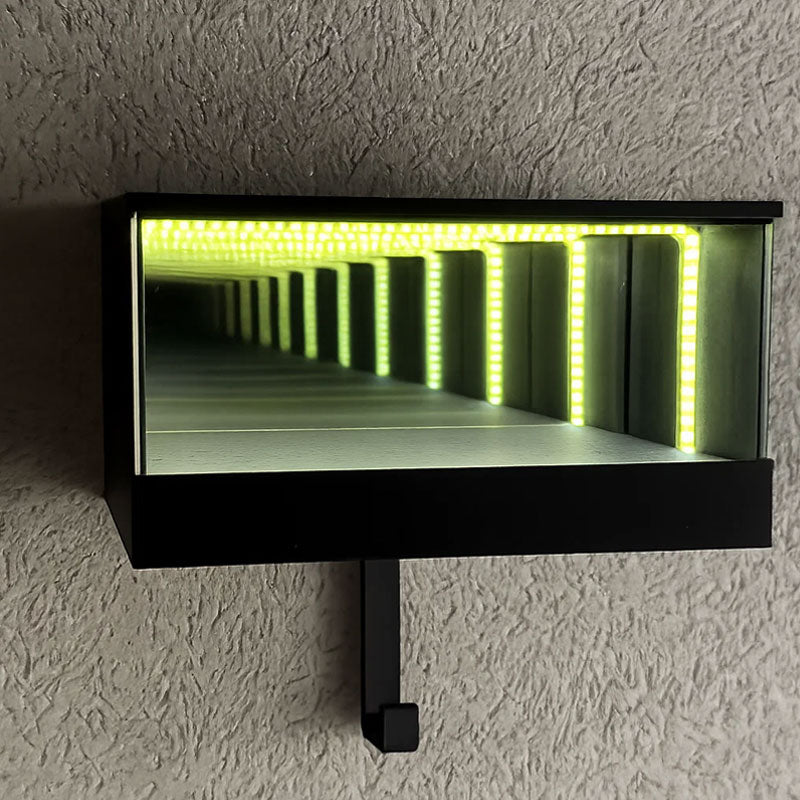 Wandmontierter Schlüsselhalter mit LED-Beleuchtung für die Garage