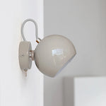 Elegante LED Wandleuchte mit Drehbarem Kopf für Modernes Wohnen
