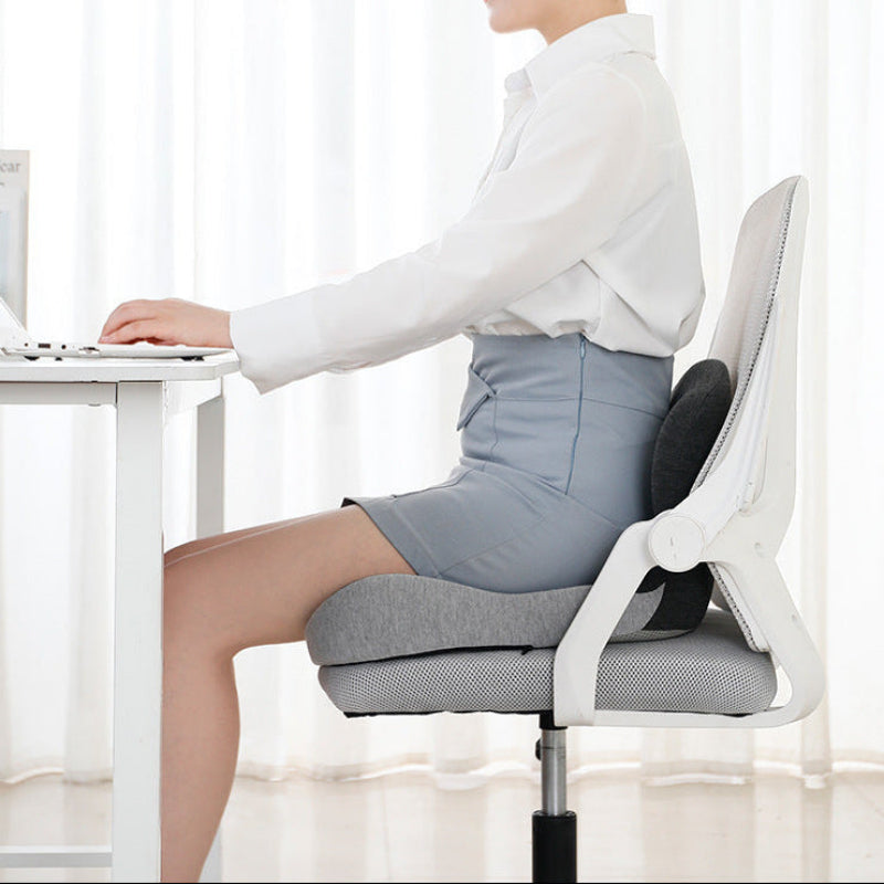 Ergonomisches Sitzkissen mit Lendenwirbelstütze und Luftzirkulation