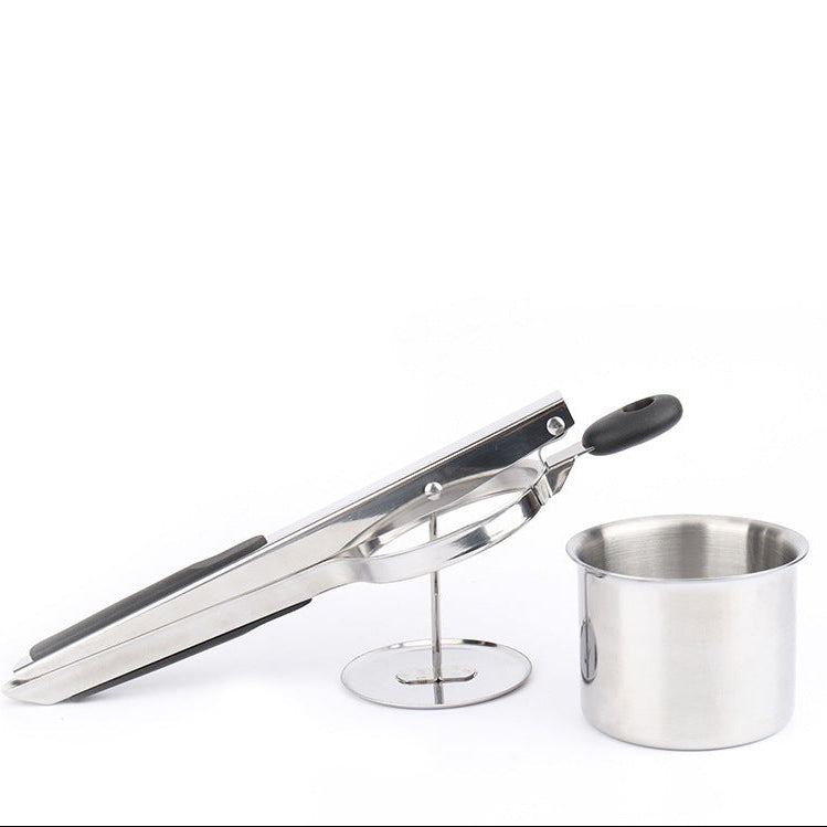 Küchenmeister – Robust Stainless Steel Potato Ricer for Puree Lovers