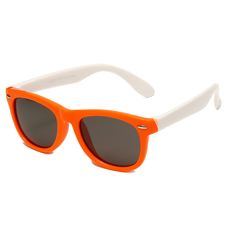 Flexible and sturdy frame for kids' sunglasses