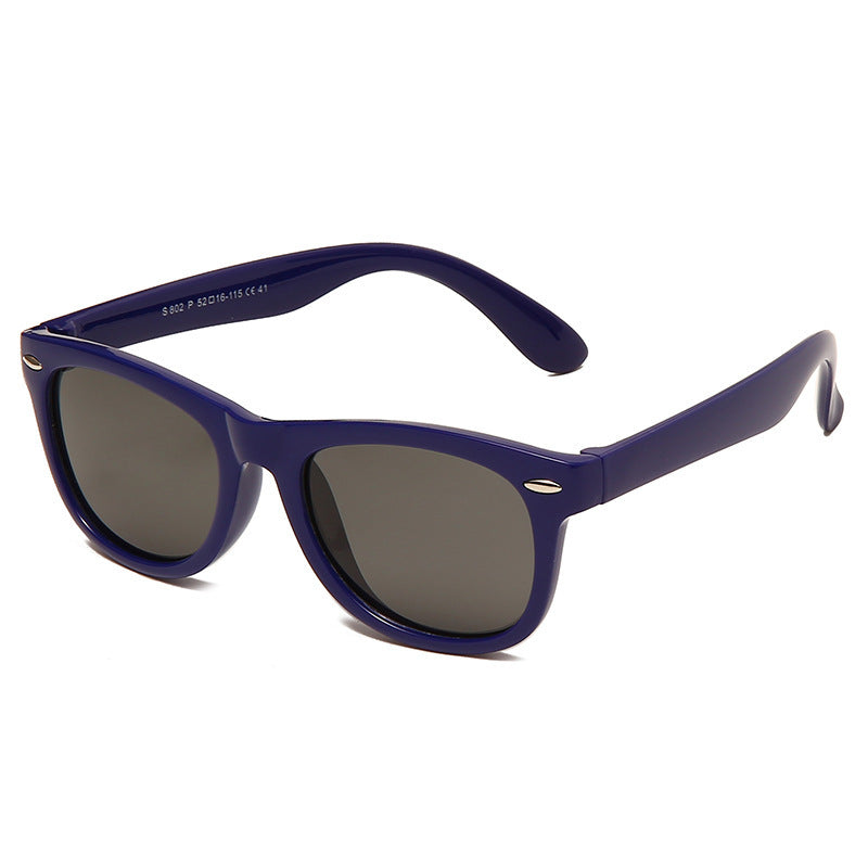 Flexible and sturdy frame for kids' sunglasses