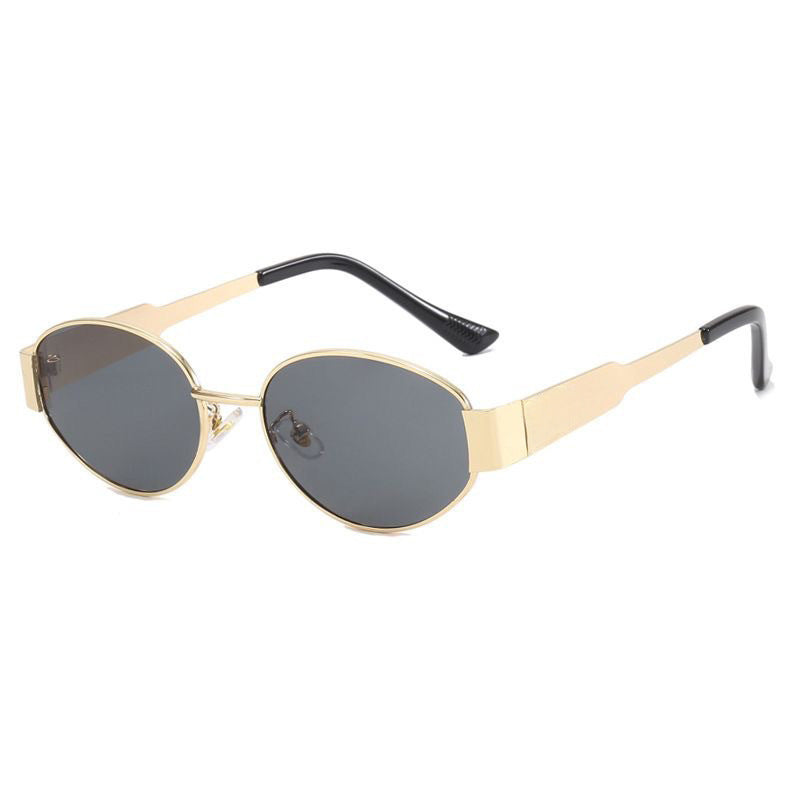 Sonnige Eleganz – Schicke Sonnenbrille für optimalen Schutz