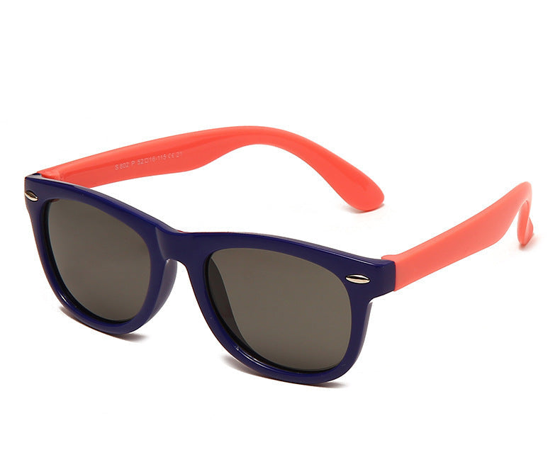 Flexible and sturdy frame for kids' sunglasses