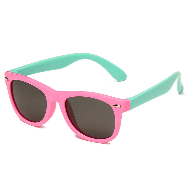 Flexible and sturdy frame for kids' sunglasses