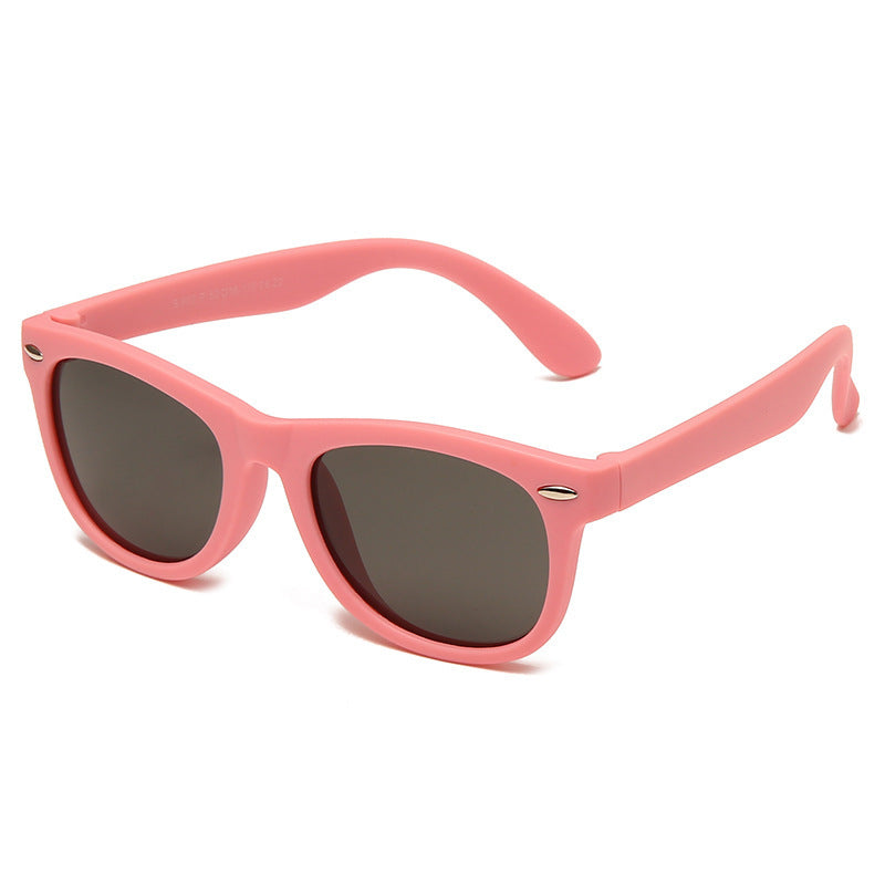 Flexible and sturdy frame for kids' sunglasses