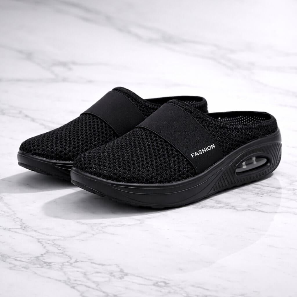Comfortable slippers with orthopedic support