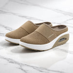 Comfortable slippers with orthopedic support