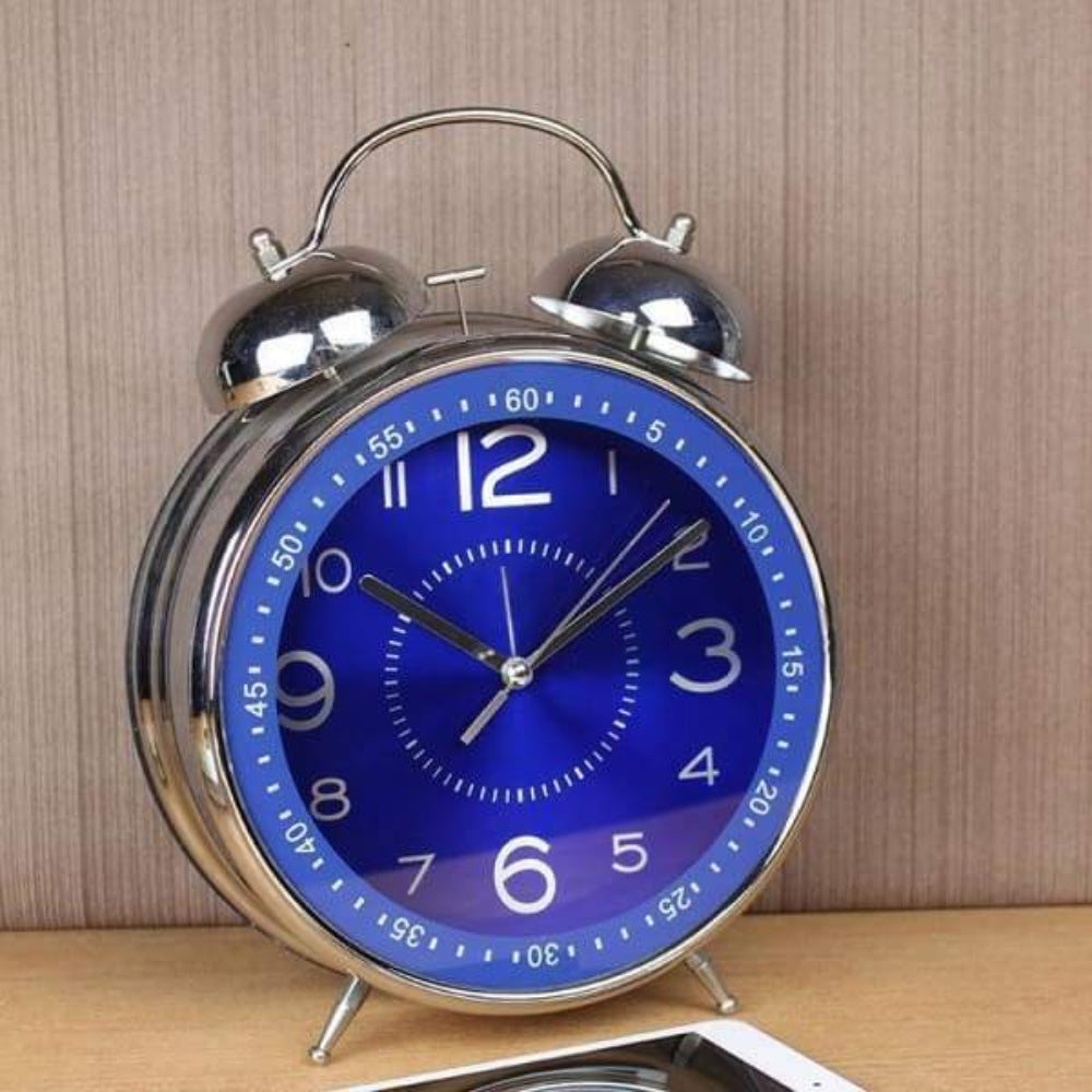 Classic Alarm Clock with Twin Bells and Loud Sound – Retro Metal Design