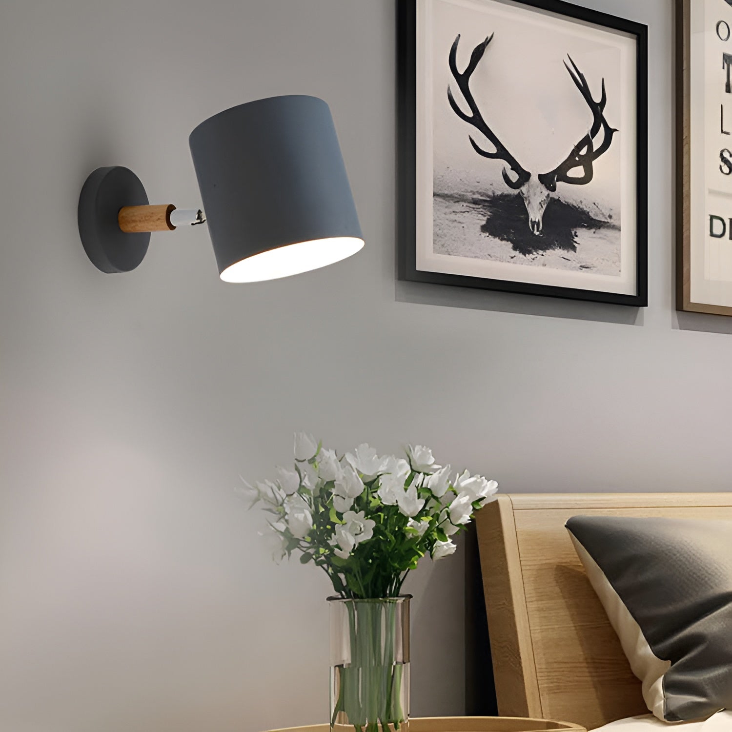 Verstellbare Wandlampe in Pastell – Farbige Akzentbeleuchtung für jeden Raum