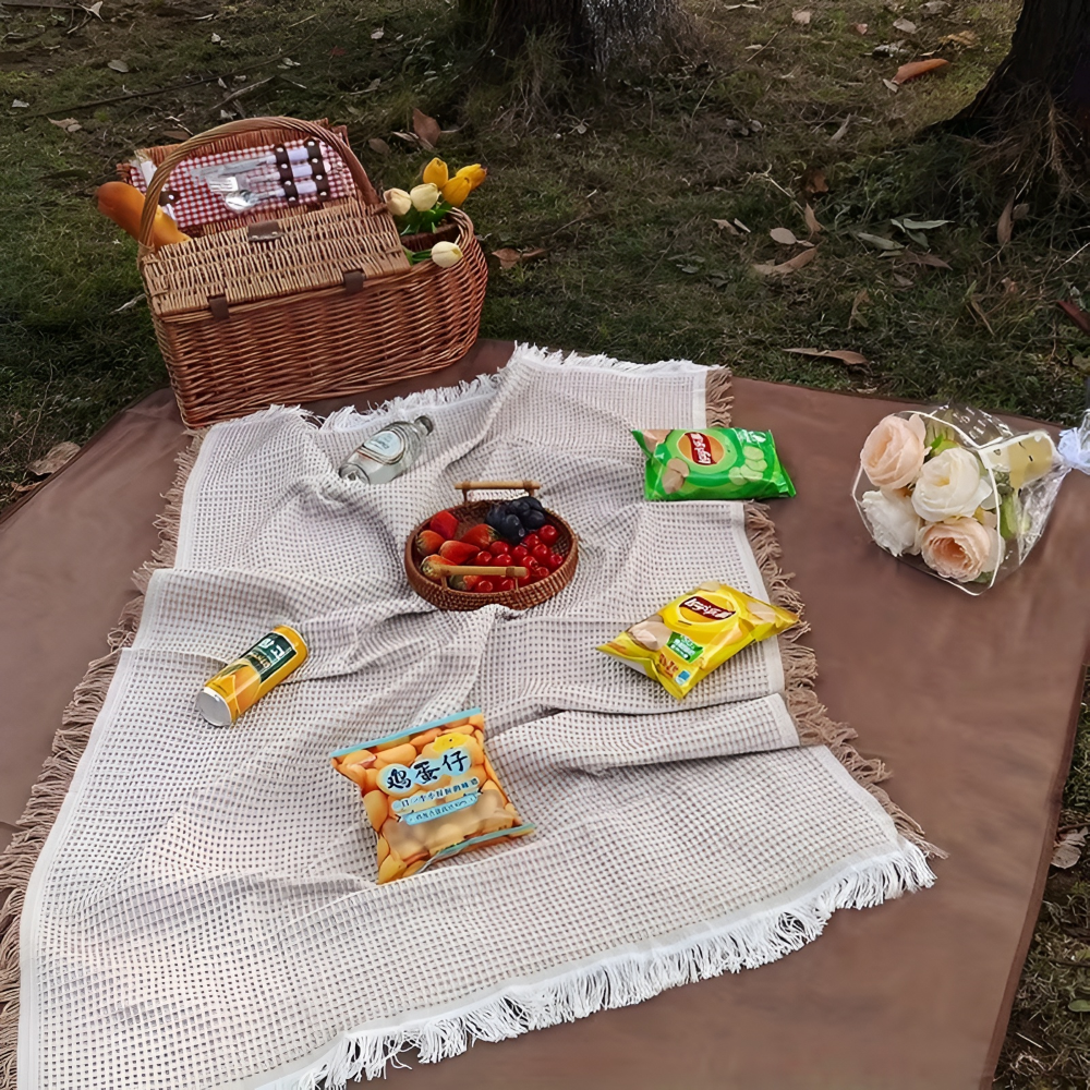 Waterproof Picnic Blanket | Spacious Outdoor Mat | Lightweight and Foldable