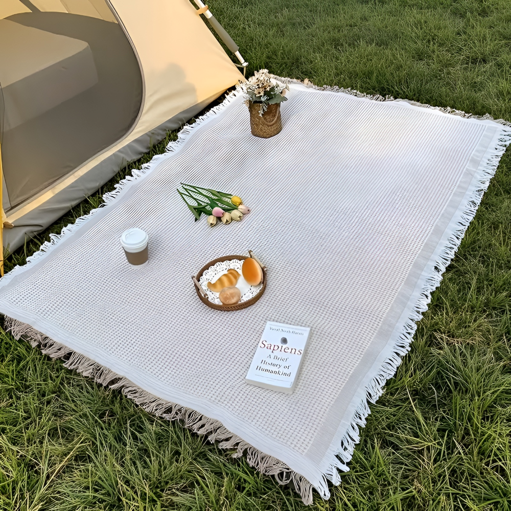 Waterproof Picnic Blanket | Spacious Outdoor Mat | Lightweight and Foldable