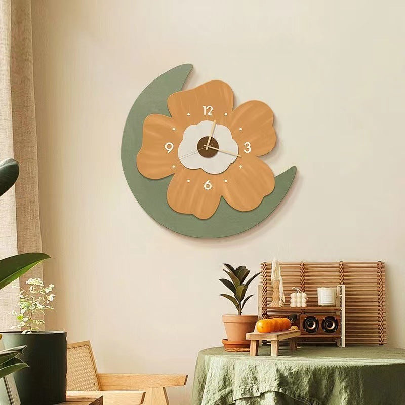 Spruce wood wall clock with hand-painted floral motif – 40cm