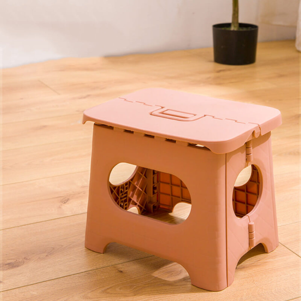 Kompakter Klapp-Hocker mit Griff – Ideal für Zuhause und Unterwegs
