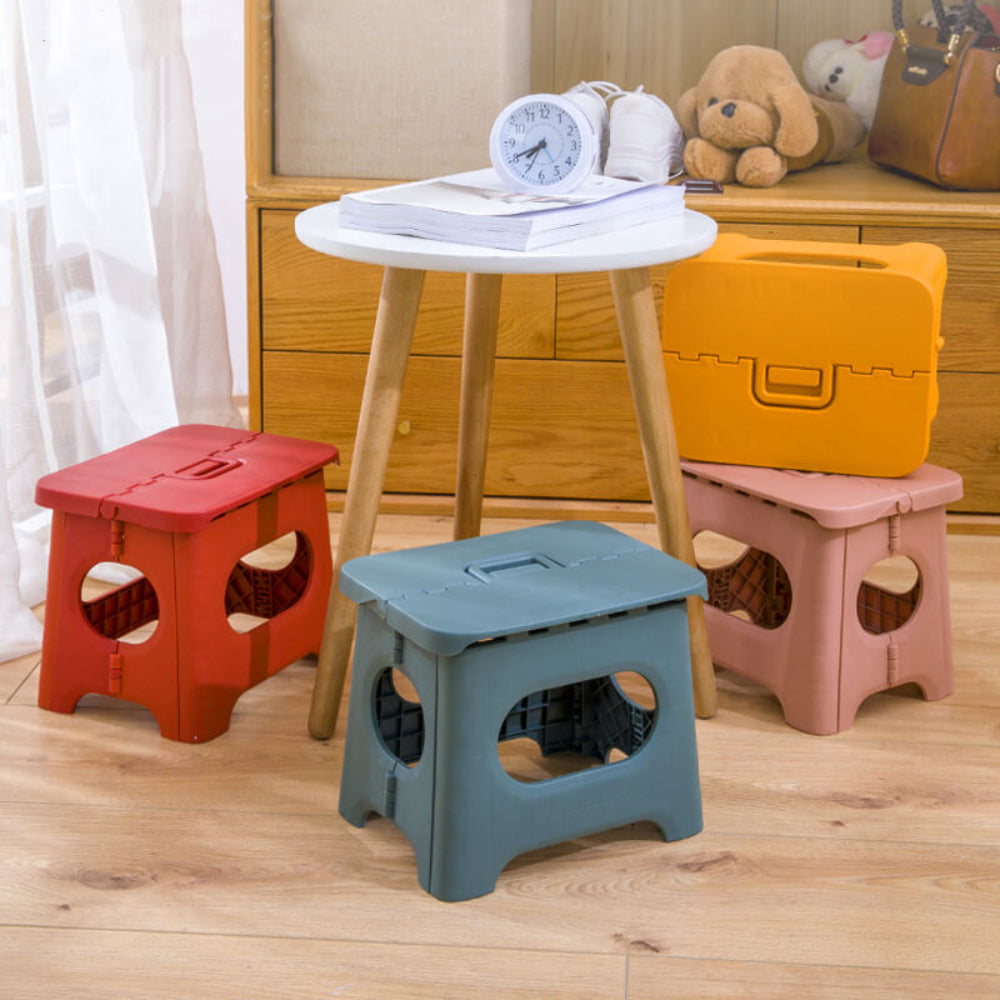 Kompakter Klapp-Hocker mit Griff – Ideal für Zuhause und Unterwegs