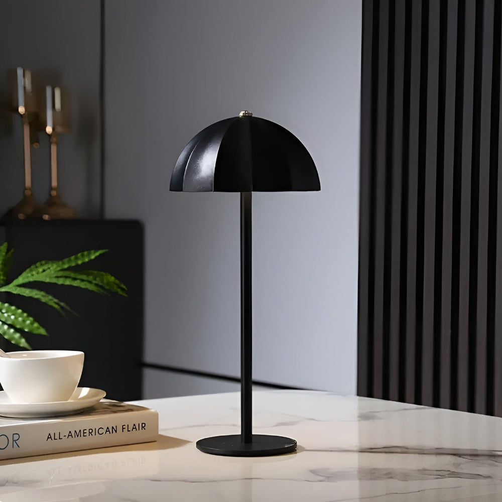 Elegante LED Stehlampe mit Touch-Steuerung und dimmbarer Helligkeit