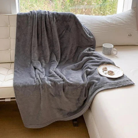 Wasserfeste Decke – Wendemuster, Fleckenresistent & Weiches Plüschdesign