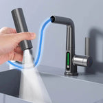 Elegant Kitchen Faucet with Pull-Out Spray Head and Temperature Display