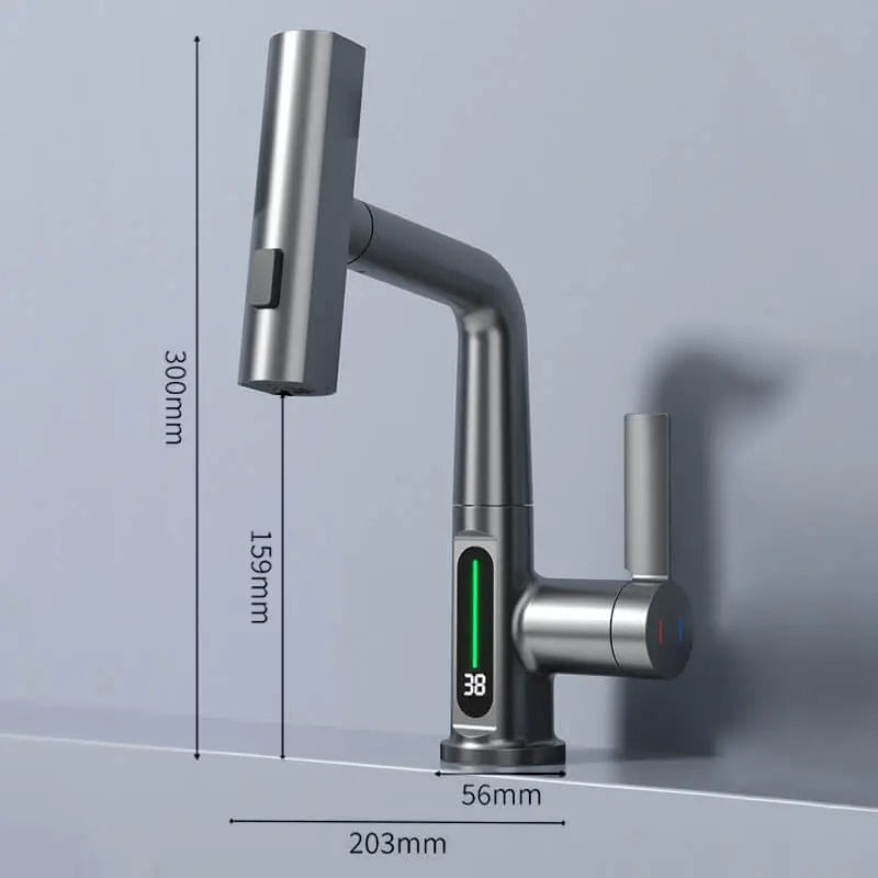 Elegant Kitchen Faucet with Pull-Out Spray Head and Temperature Display