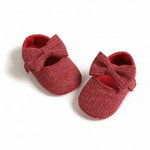 Girls' athletic sneakers