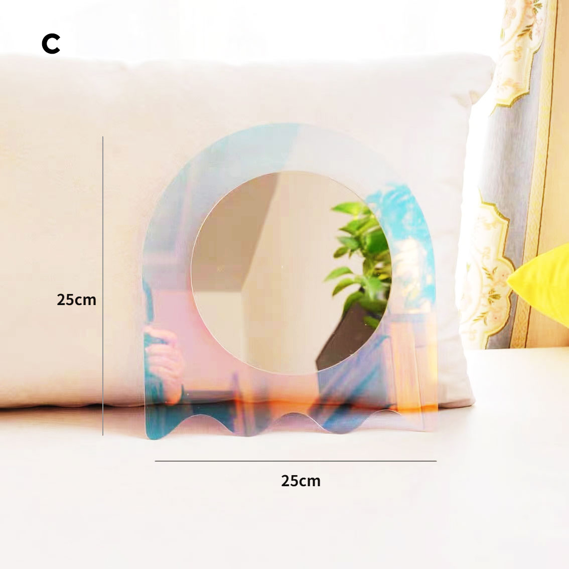 Flower-shaped acrylic mirror with prism effect