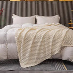 Wohlfühl-Decke – Komfortable Samtdecke für Sofa und Bett