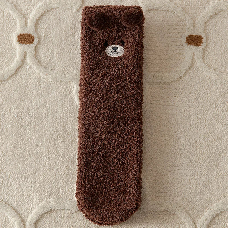 Wärmeschmeichler Damen Kuschelsocken | Flauschig & Gemütlich | 3D Bärenmuster