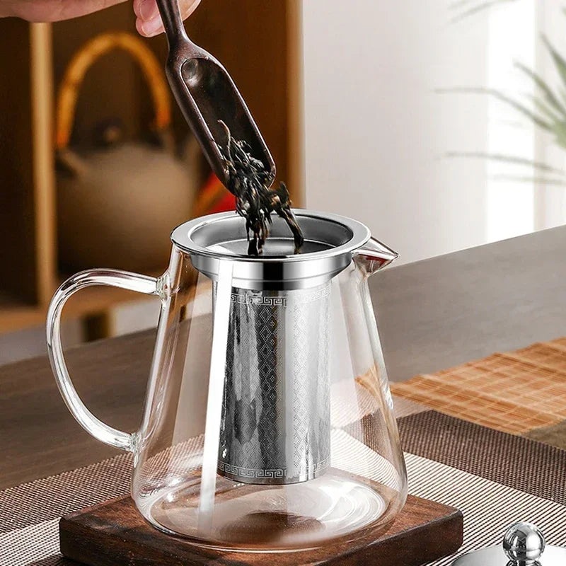 Elegante Teekanne aus hitzebeständigem Glas mit Edelstahlfilter