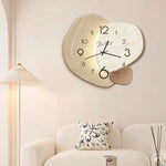 Stylish Wall Clock in Minimalist Design – Silent Quartz Timepiece for Any Room