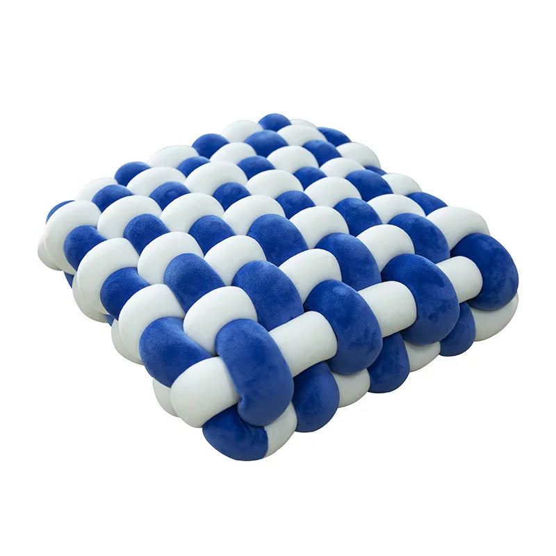 Thick Woven Knot Pillow