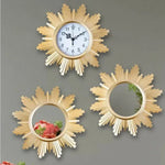 Zeitlose Wanduhr und Spiegel Set – Elegantes Design in Antikgold
