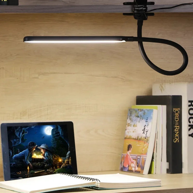 Schwenkbare LED Tischlampe mit USB-Anschluss